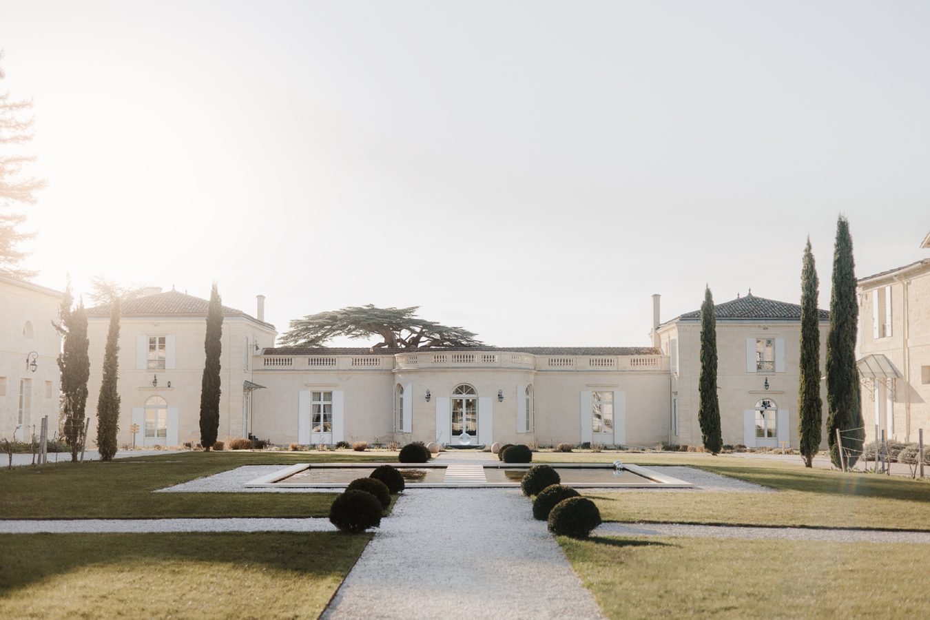Un mariage au Château Gassies à Latresnes près de Bordeaux par Jade Sequeval